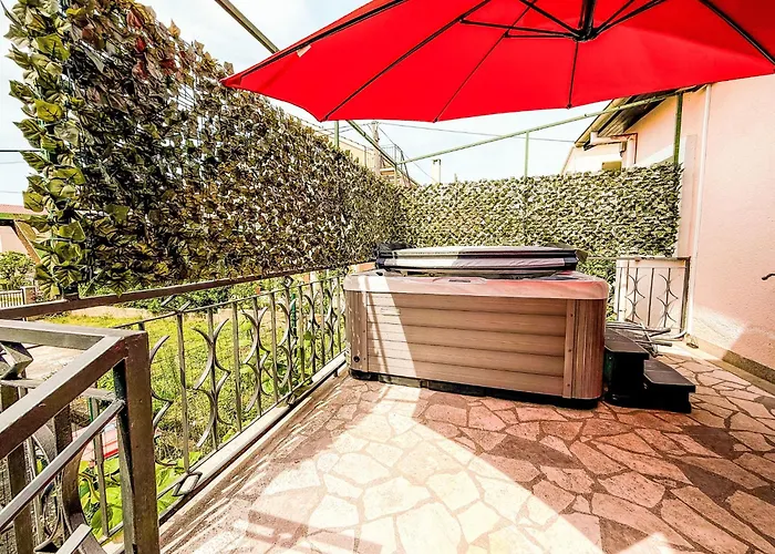 Helen By Interhome Vikendica *