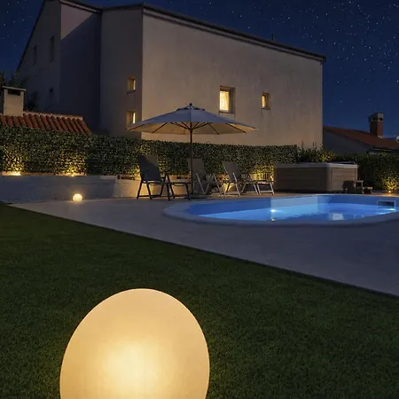 Helen By Interhome Zadar